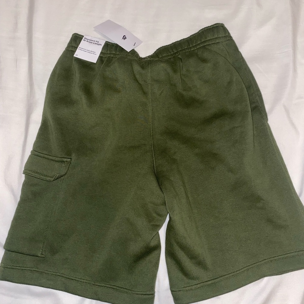 Nike Shorts - Picture 2 of 3